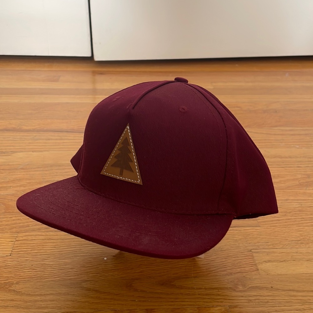 Maroon hat